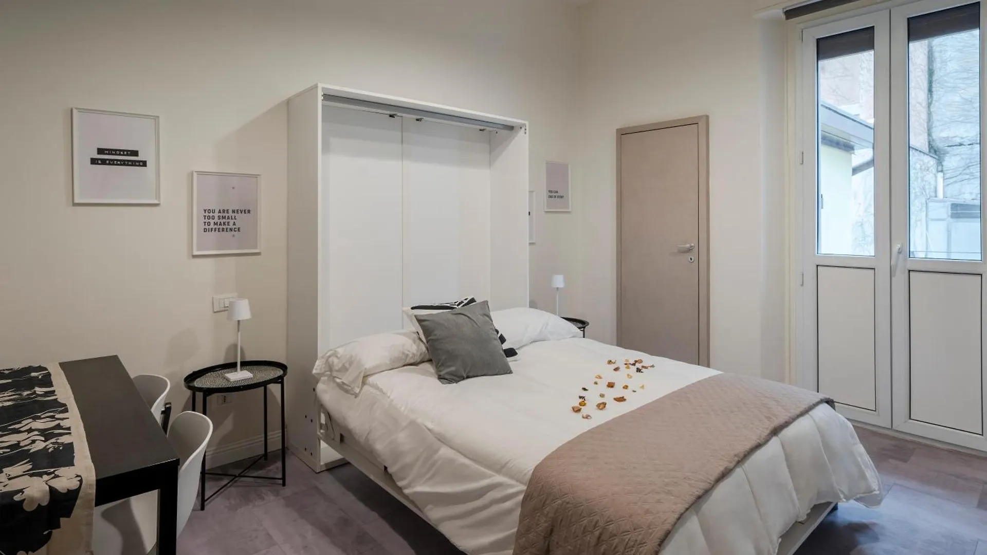 Bed & Breakfast Loreto Prestige - Parking Free & Bulb Gym Milan