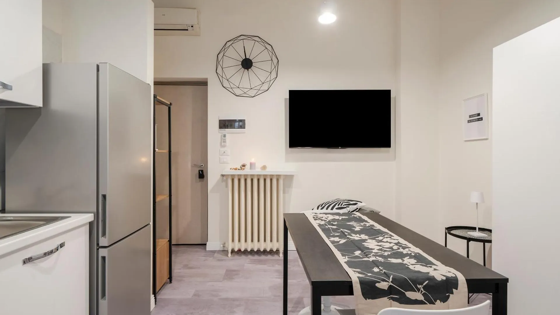 Loreto Prestige - Parking Free & Bulb Gym Milan